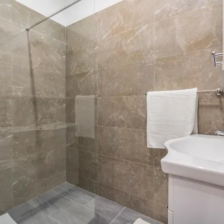 Roberto Πόρετς