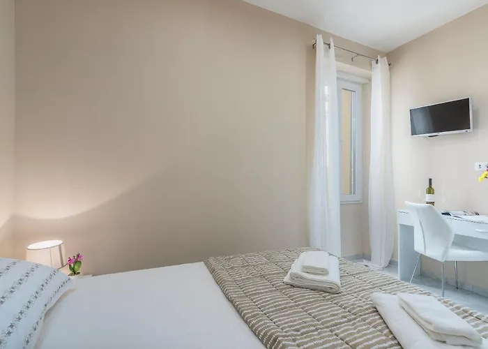 Roberto Bed and Breakfast Πόρετς